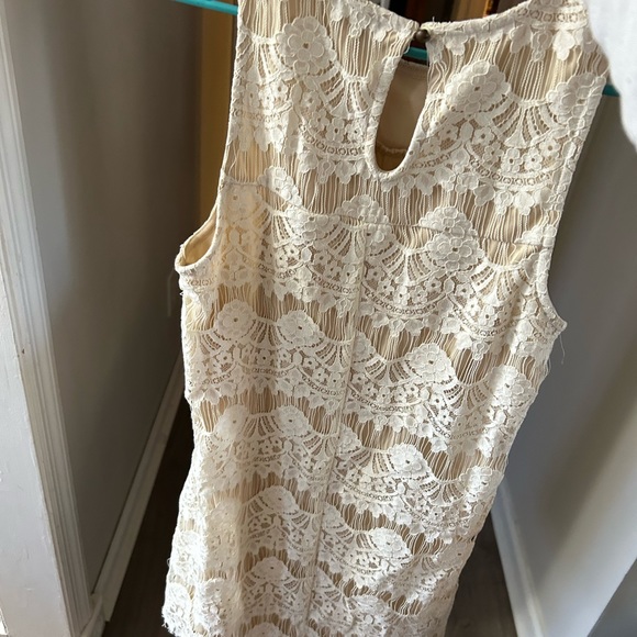 Dress! - Picture 2 of 2